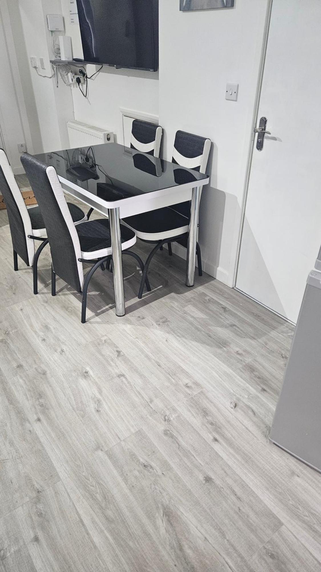 Luxury 2 Bedrooms Flat Leytonstone Londres Exterior foto